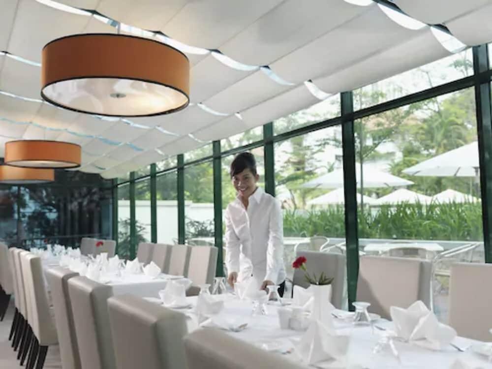 Micasa All Suites Hotel Kuala Lumpur Eksteriør billede Restaurant