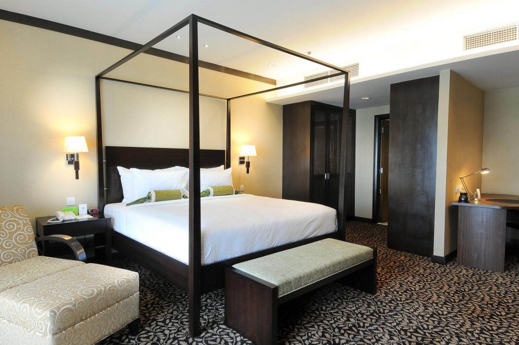 Micasa All Suites Hotel Kuala Lumpur Eksteriør billede A bedroom at the hotel